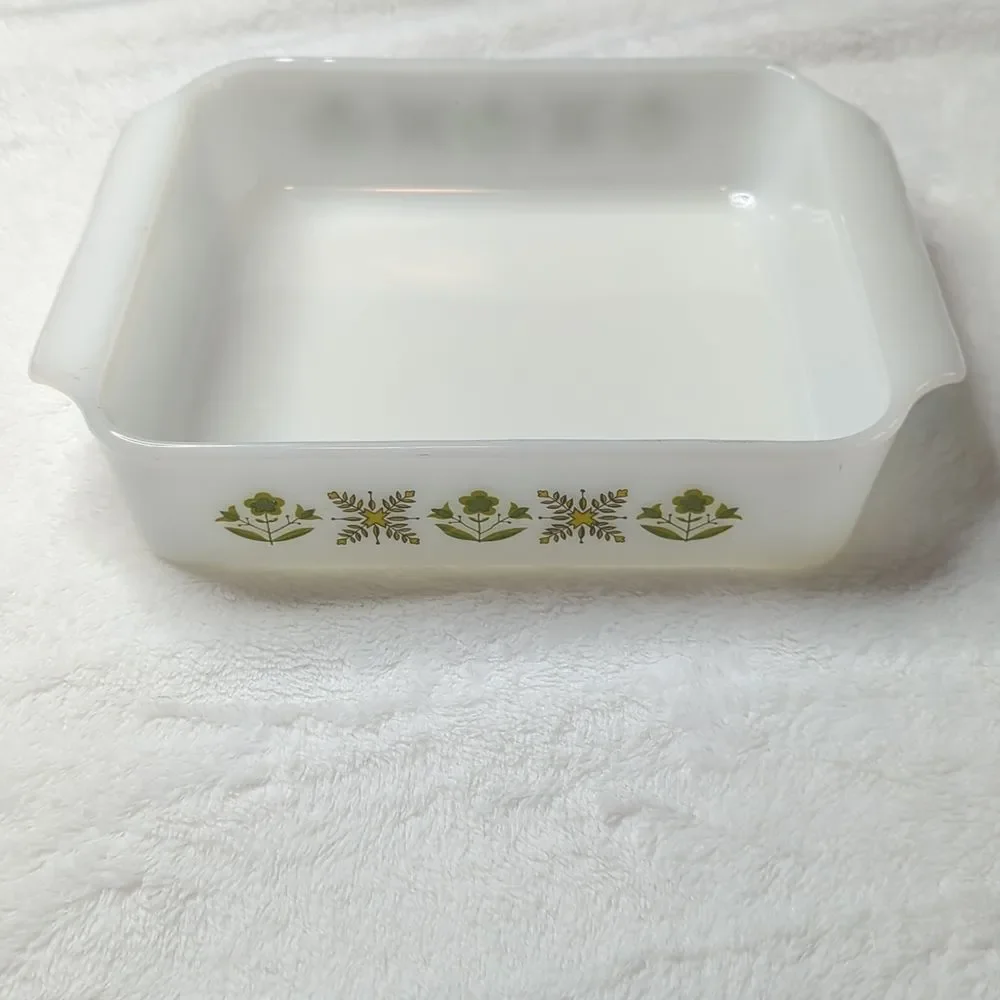Anchor Hocking Fire-King Made in the USA baking dish 8